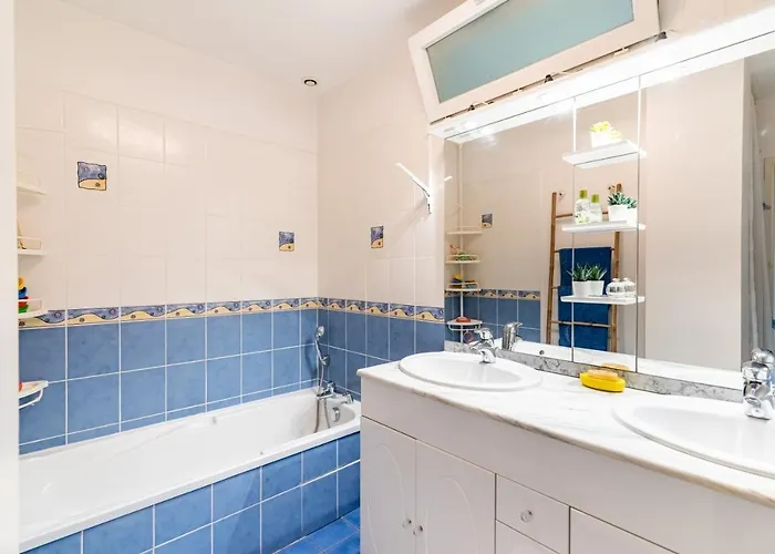 Дом отдыха Signoret - Belle Maison Avec Piscine *